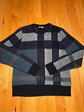 Burberry Cashmere Icon Plaid Sweater Size XL, Like New Condition